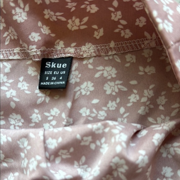 Pink Ruched Wrap Mini Skirt - Picture 2 of 3